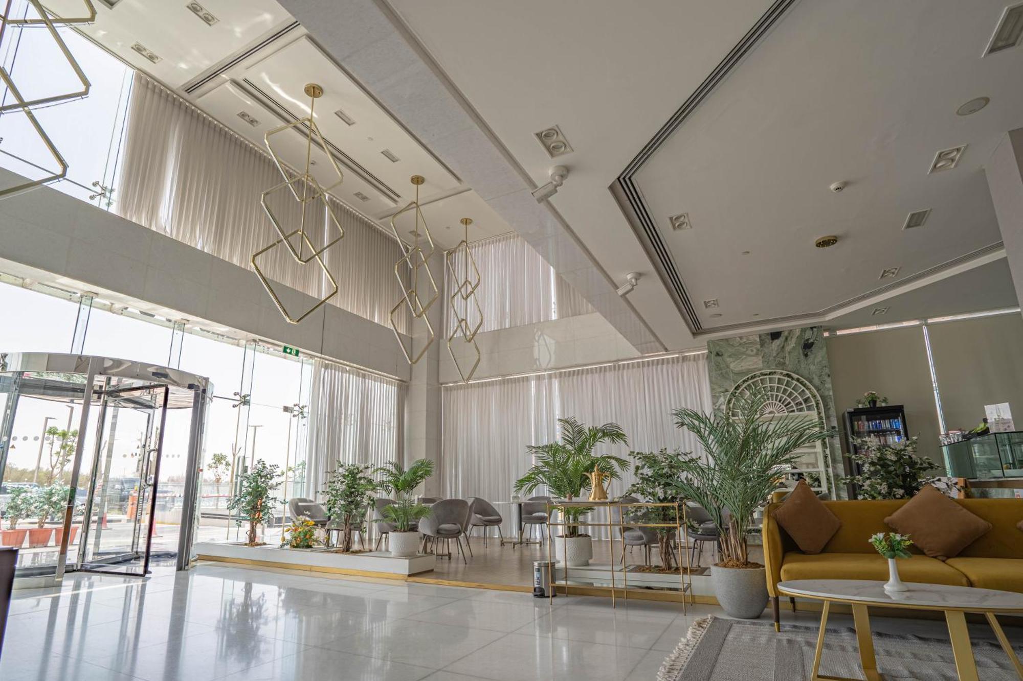 Saray Deluxe Hotel Apartments Abú Dhabí Exteriér fotografie